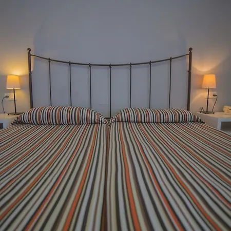 Casa Del Mar & *