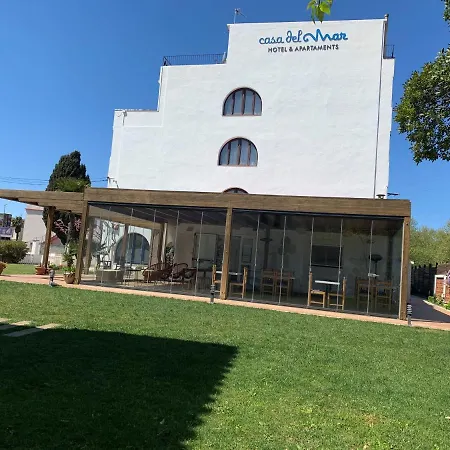 Casa Del Mar & *