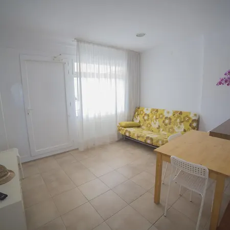 Casa Del Mar & روساس