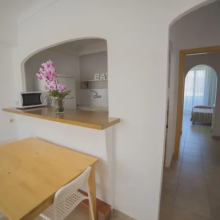 Casa Del Mar & Ρόζες