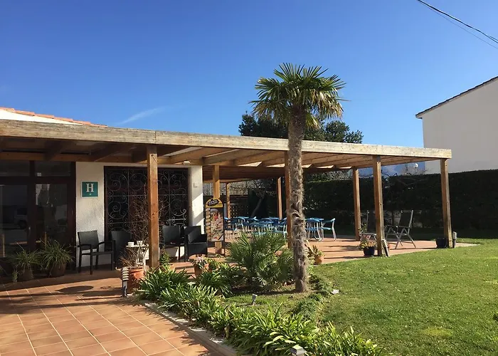 Casa Del Mar & * Росас