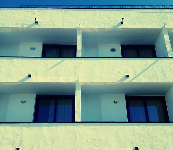 Casa Del Mar & Отель *