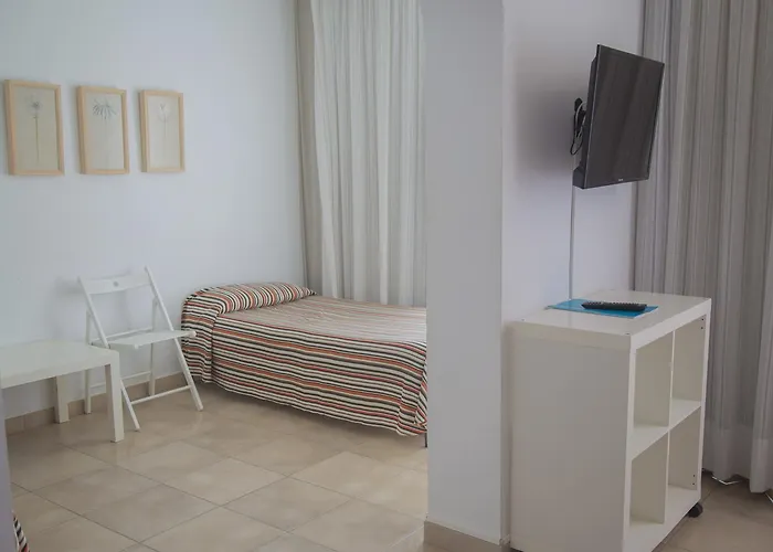 Casa Del Mar & Отель